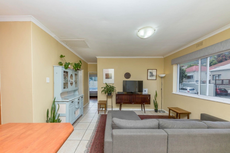 2 Bedroom Property for Sale in Vredehoek Western Cape
